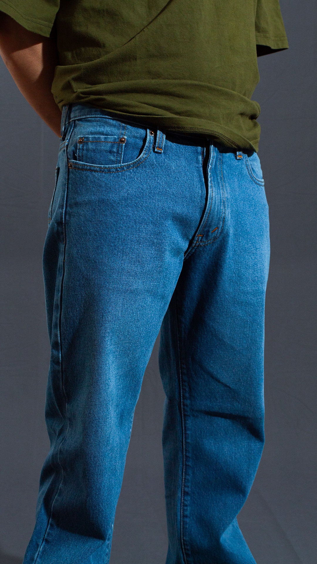 JEANS CLASSIC STRAIGHT / CLASSIC BLUE